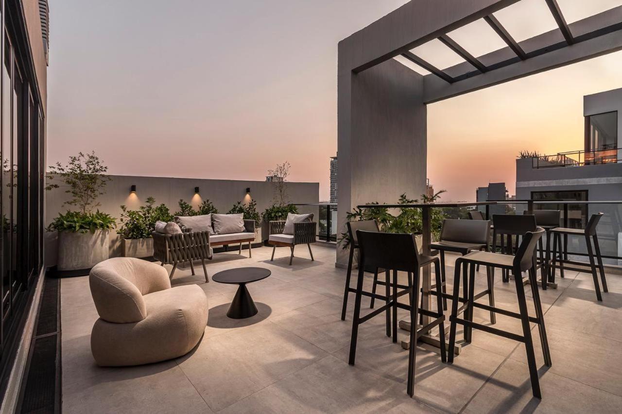 Zentrum - Stay & Residences By Ava Asuncion Luaran gambar